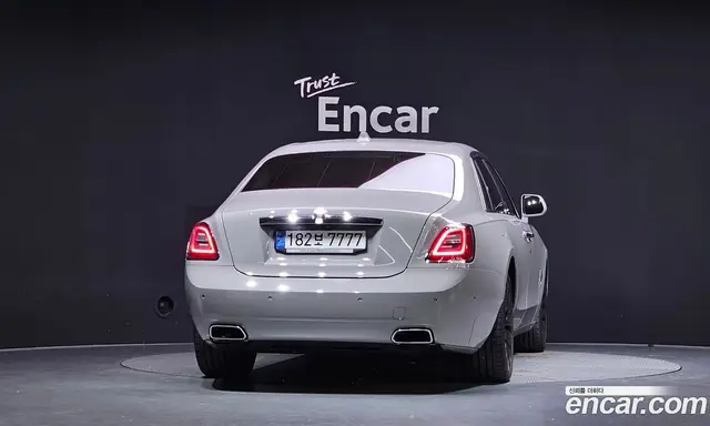 Rolls-Royce Ghost 2020 6.7 АКПП, миниатюра 4 Rolls-Royce Ghost 2020 6.7 АКПП, миниатюра 4