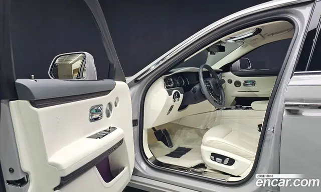 Rolls-Royce Ghost 2020 6.7 АКПП, миниатюра 10 Rolls-Royce Ghost 2020 6.7 АКПП, миниатюра 10