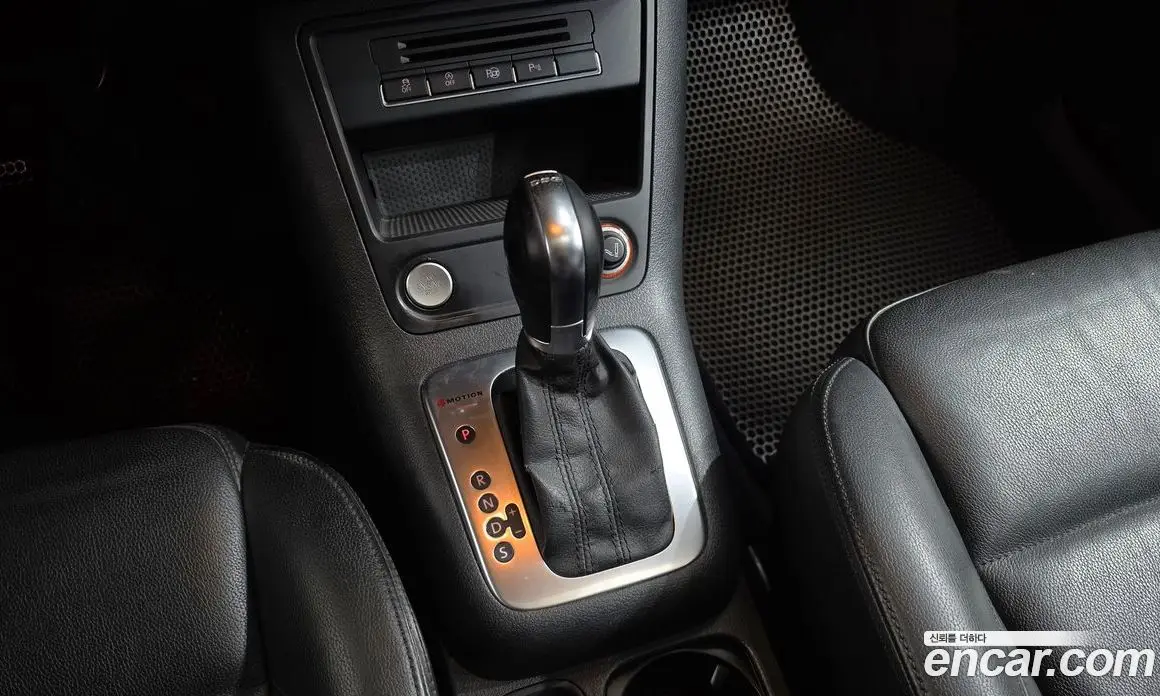 Volkswagen Tiguan 2013 2.0 АКПП, фото 9