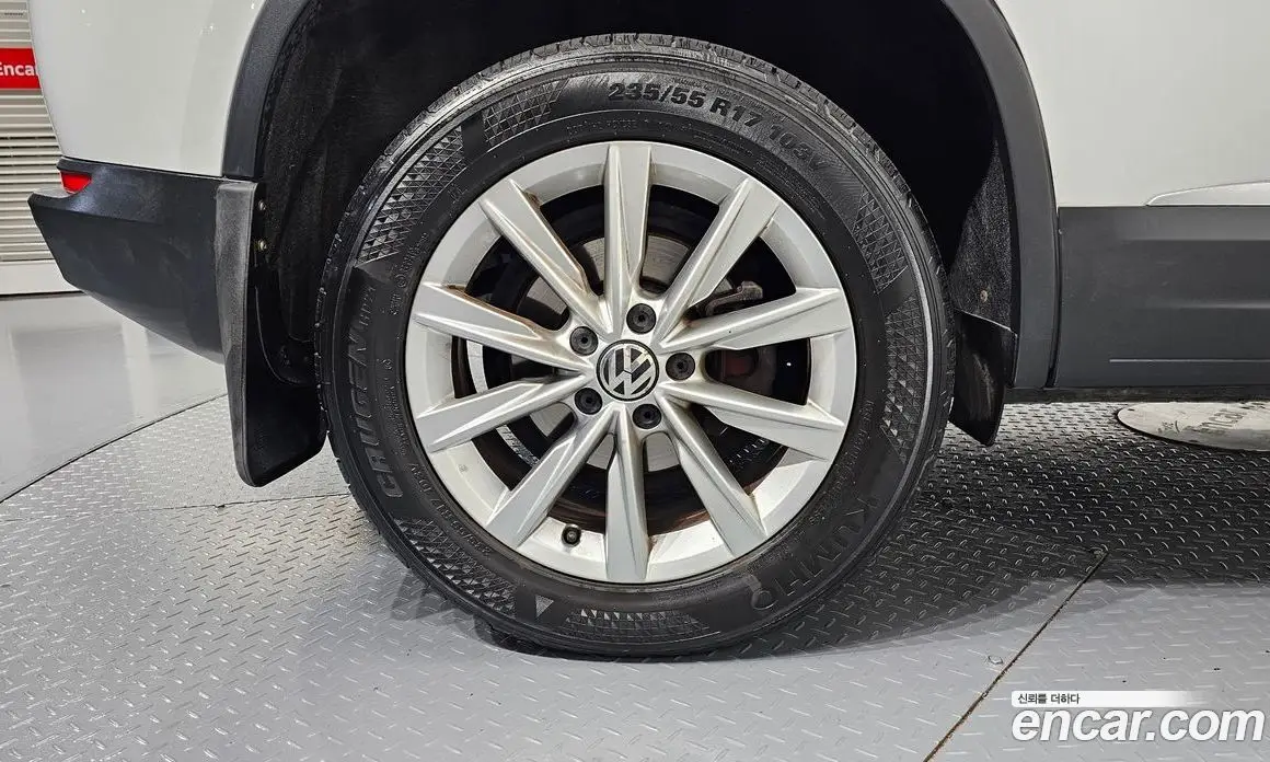 Volkswagen Tiguan 2014 2.0 АКПП, фото 5