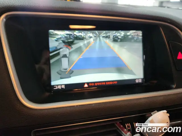 Audi Q5 2015 2.0 АКПП, миниатюра 11