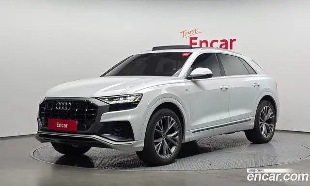 Audi Q8, 2021, 110 185 км