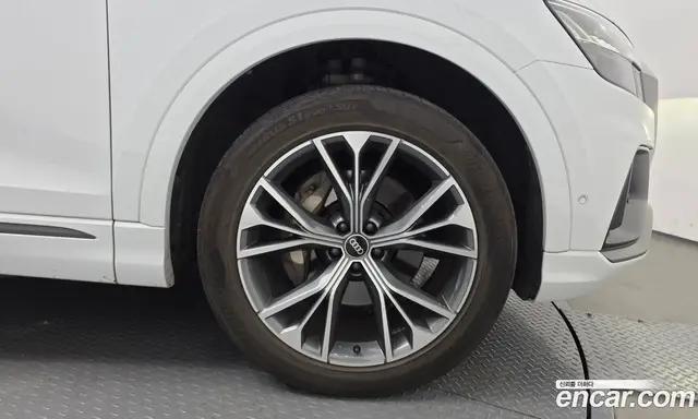 Audi Q8 2021 3.0 АКПП, миниатюра 7