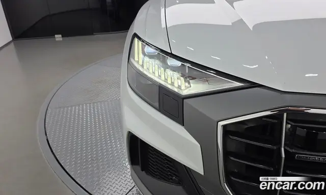 Audi Q8 2021 3.0 АКПП, миниатюра 8