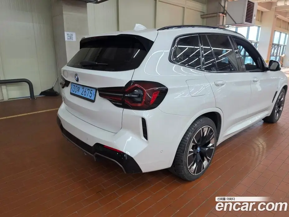 BMW iX3 2023 0.3 АКПП, фото 4