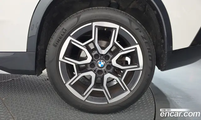 BMW X1 2024 2.0 АКПП, миниатюра 7 BMW X1 2024 2.0 АКПП, миниатюра 7