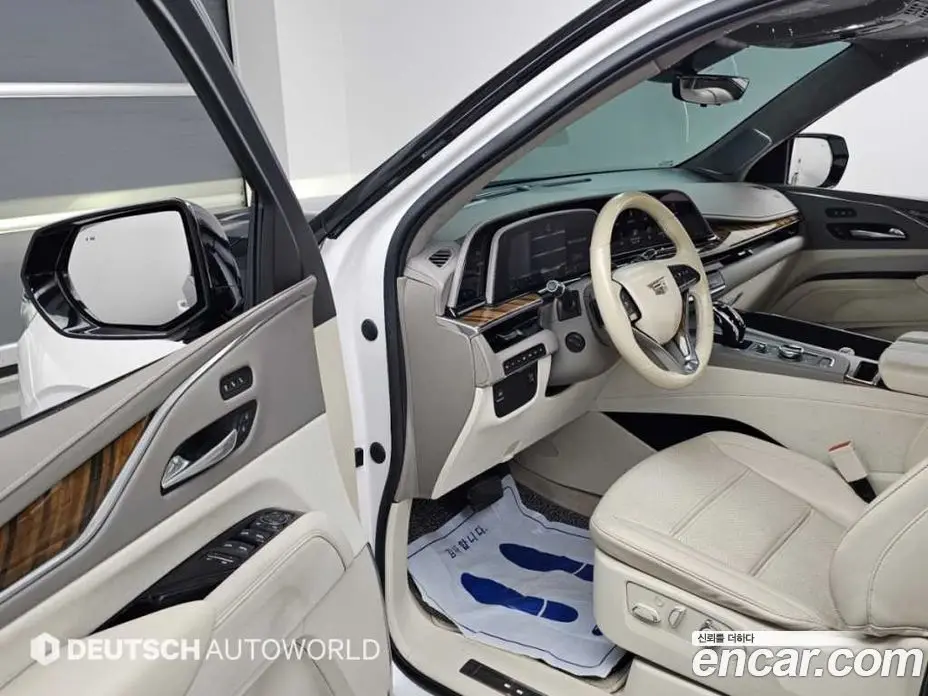 Cadillac Escalade 2022 6.2 АКПП, фото 11