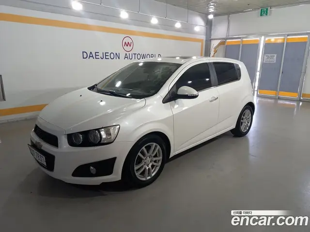 Chevrolet Aveo 2014 1.4 АКПП, миниатюра 2