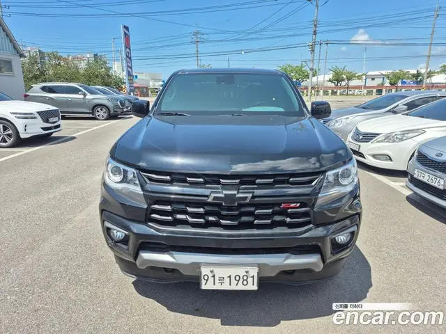 Chevrolet Colorado, 2023, 10 000 км