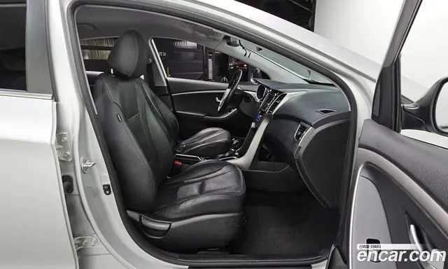 Hyundai i30 2015 1.6 АКПП, миниатюра 11