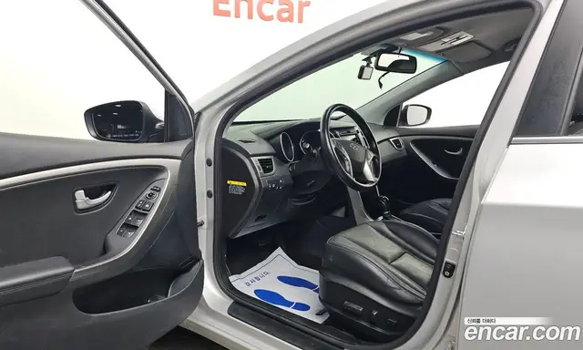 Hyundai i30 2015 1.6 АКПП, миниатюра 10