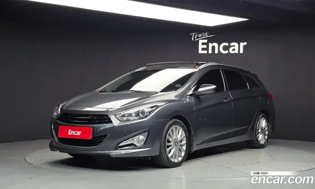 Hyundai i40, 2012, 235 423 км