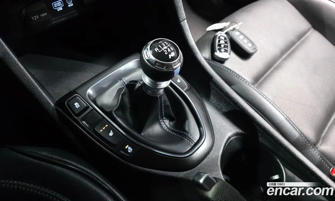 Hyundai Veloster 2019 2.0 МКПП, фото 12