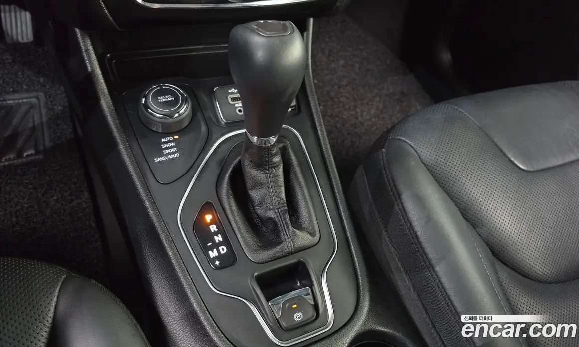 Jeep Cherokee 2019 2.4 АКПП, фото 11