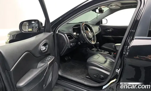 Jeep Cherokee 2019 2.4 АКПП, миниатюра 12