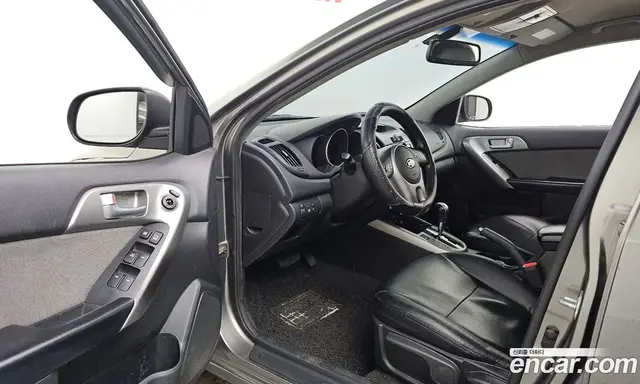Kia Porte 2010 1.6 АКПП, миниатюра 10