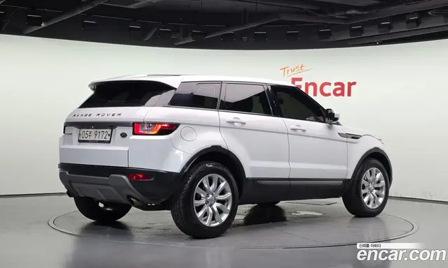 Land Rover Range Rover Evoque 2017 2.0 АКПП, миниатюра 2