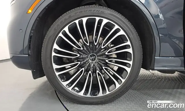 Lincoln Aviator 2022 3.0 АКПП, миниатюра 5 Lincoln Aviator 2022 3.0 АКПП, миниатюра 5