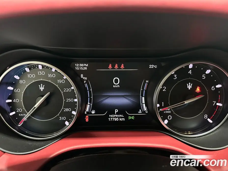 Maserati Ghibli 2023 2.0 АКПП, фото 8