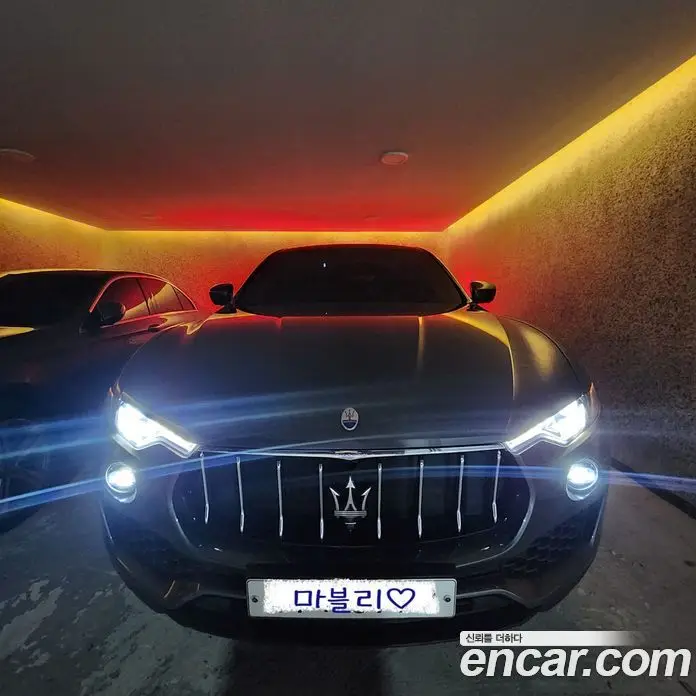 Maserati Levante 2018 3.0 АКПП, фото 5 Maserati Levante 2018 3.0 АКПП, фото 5