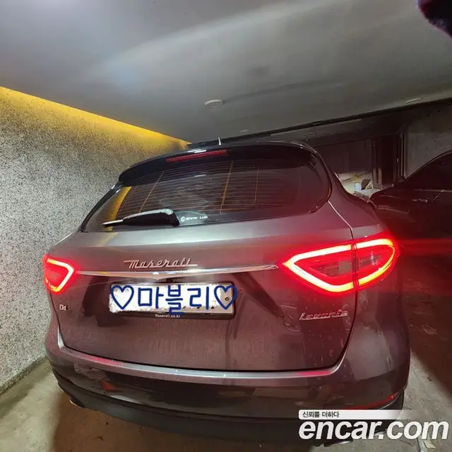 Maserati Levante 2018 3.0 АКПП, миниатюра 9 Maserati Levante 2018 3.0 АКПП, миниатюра 9