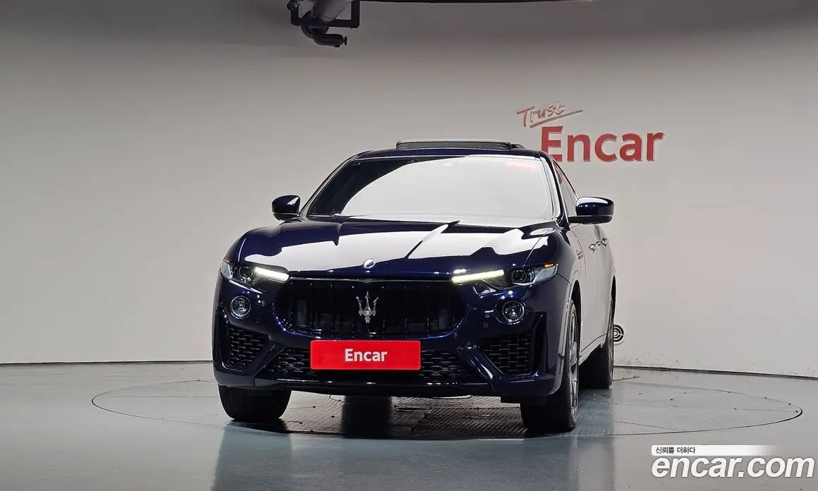 Maserati Levante 2019 3.0 АКПП, фото 2 Maserati Levante 2019 3.0 АКПП, фото 2
