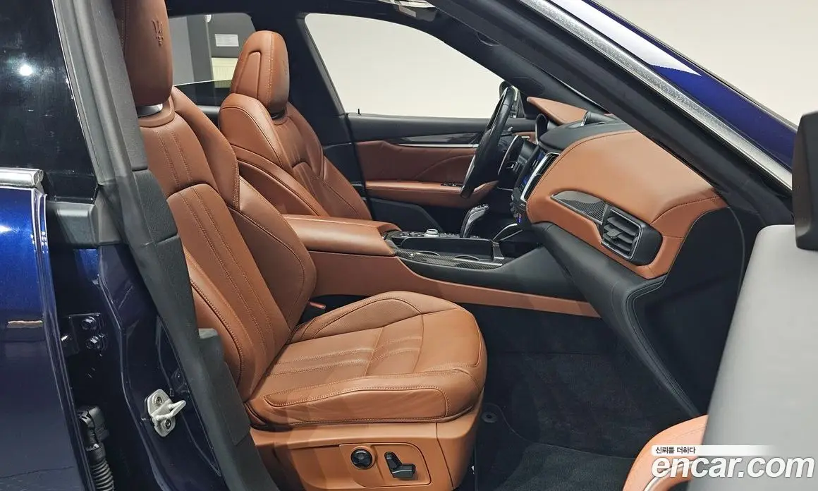 Maserati Levante 2019 3.0 АКПП, фото 15 Maserati Levante 2019 3.0 АКПП, фото 15