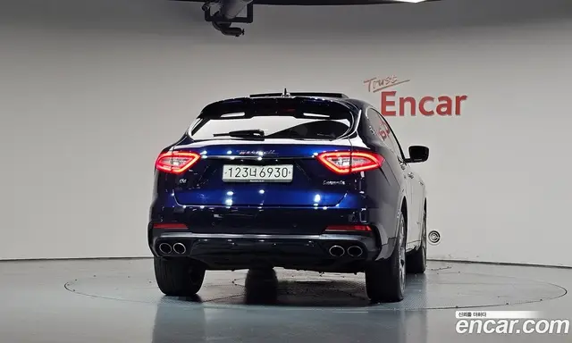 Maserati Levante 2019 3.0 АКПП, миниатюра 3 Maserati Levante 2019 3.0 АКПП, миниатюра 3