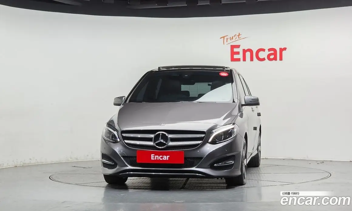 Mercedes-Benz B-Class 2017 2.0 АКПП, фото 3