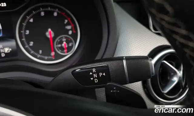 Mercedes-Benz B-Class 2017 2.0 АКПП, миниатюра 9
