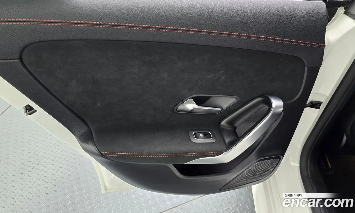 Mercedes-Benz CLA-Class 2020 2.0 АКПП, фото 15