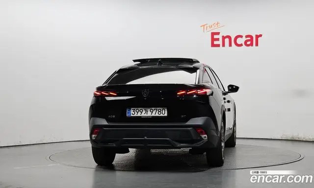 Peugeot 408 2023 1.2 АКПП, миниатюра 3