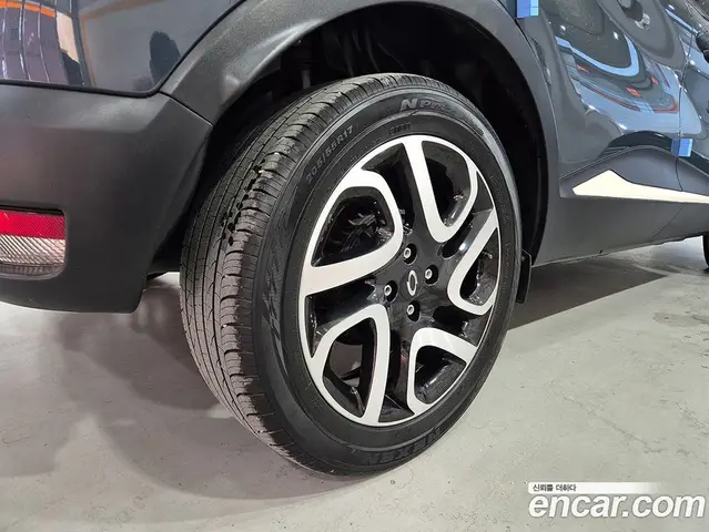Renault (Samsung) QM3 2015 1.5 АКПП, миниатюра 5 Renault (Samsung) QM3 2015 1.5 АКПП, миниатюра 5