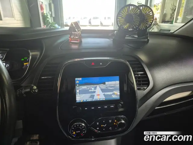 Renault (Samsung) QM3 2015 1.5 АКПП, миниатюра 11