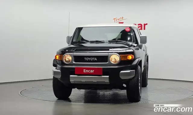Toyota FJ Cruiser 2014 4.0 АКПП, миниатюра 3 Toyota FJ Cruiser 2014 4.0 АКПП, миниатюра 3