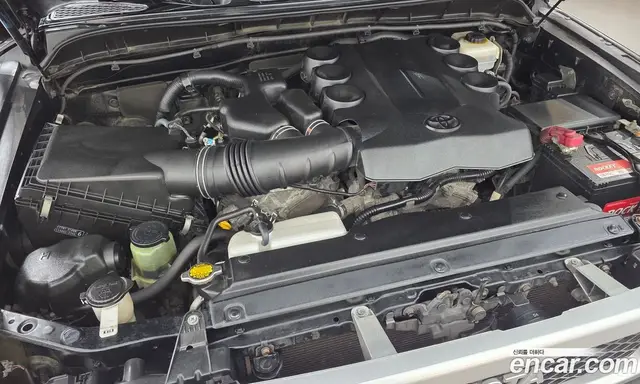 Toyota FJ Cruiser 2014 4.0 АКПП, миниатюра 6 Toyota FJ Cruiser 2014 4.0 АКПП, миниатюра 6