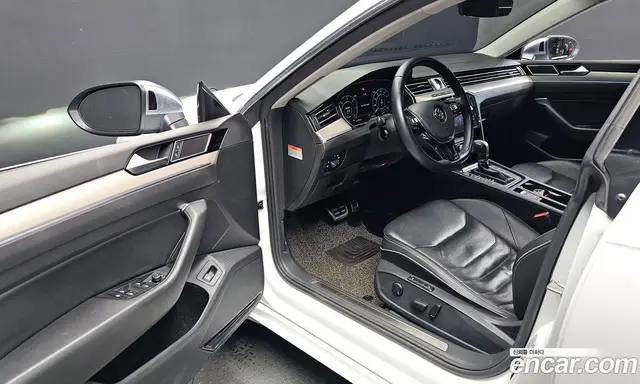 Volkswagen Arteon 2019 2.0 АКПП, миниатюра 10 Volkswagen Arteon 2019 2.0 АКПП, миниатюра 10