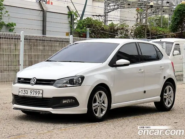 Volkswagen Polo 2013 1.6 АКПП, миниатюра 2