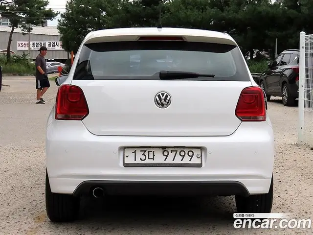 Volkswagen Polo 2013 1.6 АКПП, миниатюра 4