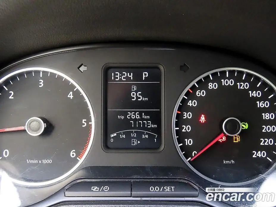 Volkswagen Polo 2013 1.6 АКПП, фото 9