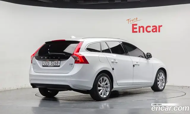 Volvo V60, 2014, 90 972 км