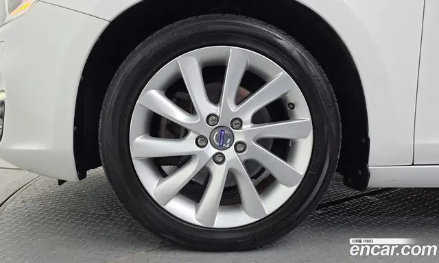 Volvo V60 2014 1.6 АКПП, миниатюра 4