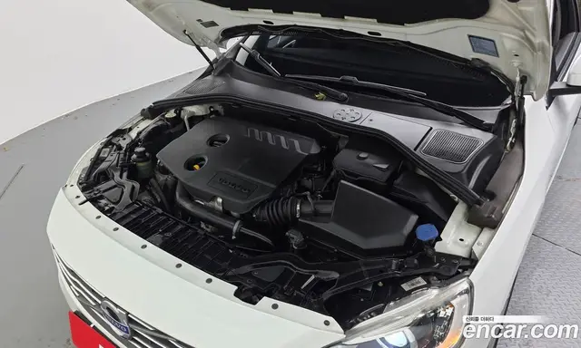Volvo V60 2014 1.6 АКПП, миниатюра 5