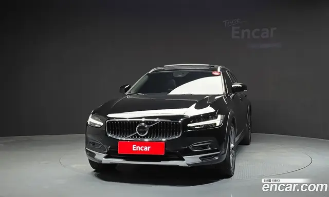 Volvo V90 2023 2.0 АКПП, миниатюра 3