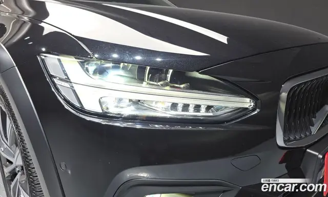 Volvo V90 2023 2.0 АКПП, миниатюра 8