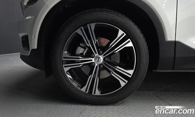 Volvo XC40 2020 2.0 АКПП, миниатюра 4
