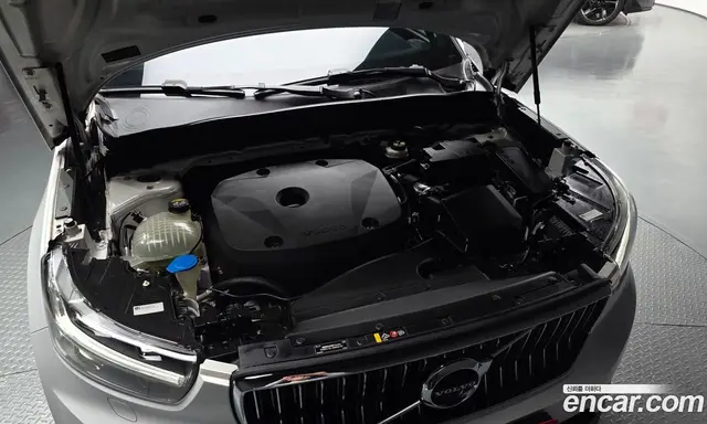 Volvo XC40 2020 2.0 АКПП, миниатюра 5