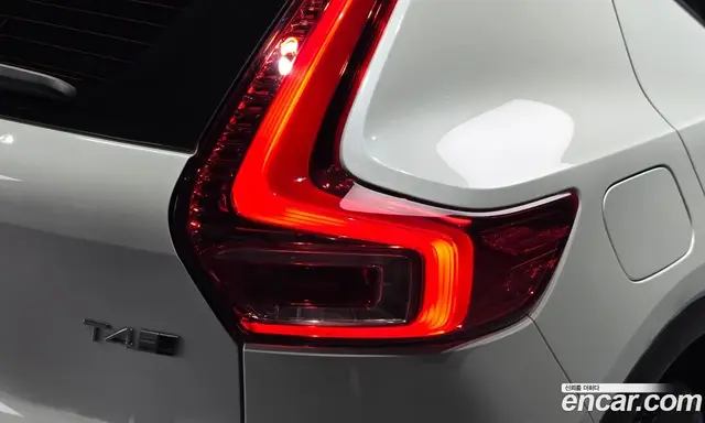 Volvo XC40 2020 2.0 АКПП, миниатюра 8