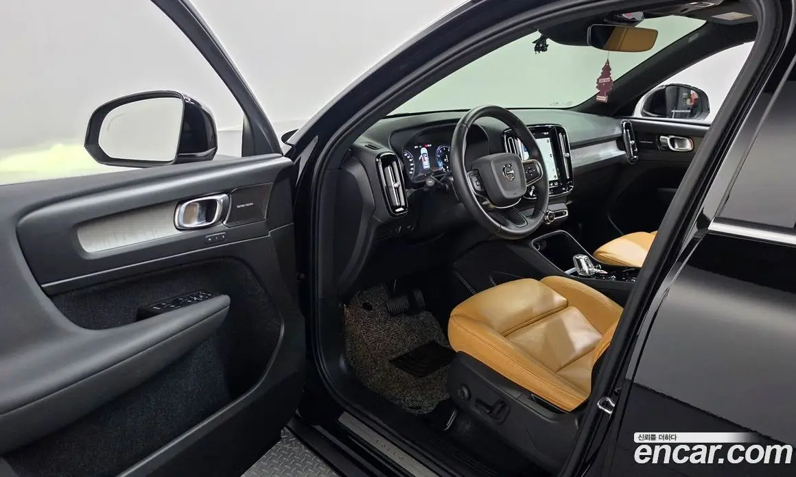 Volvo XC40 2020 2.0 АКПП, фото 13