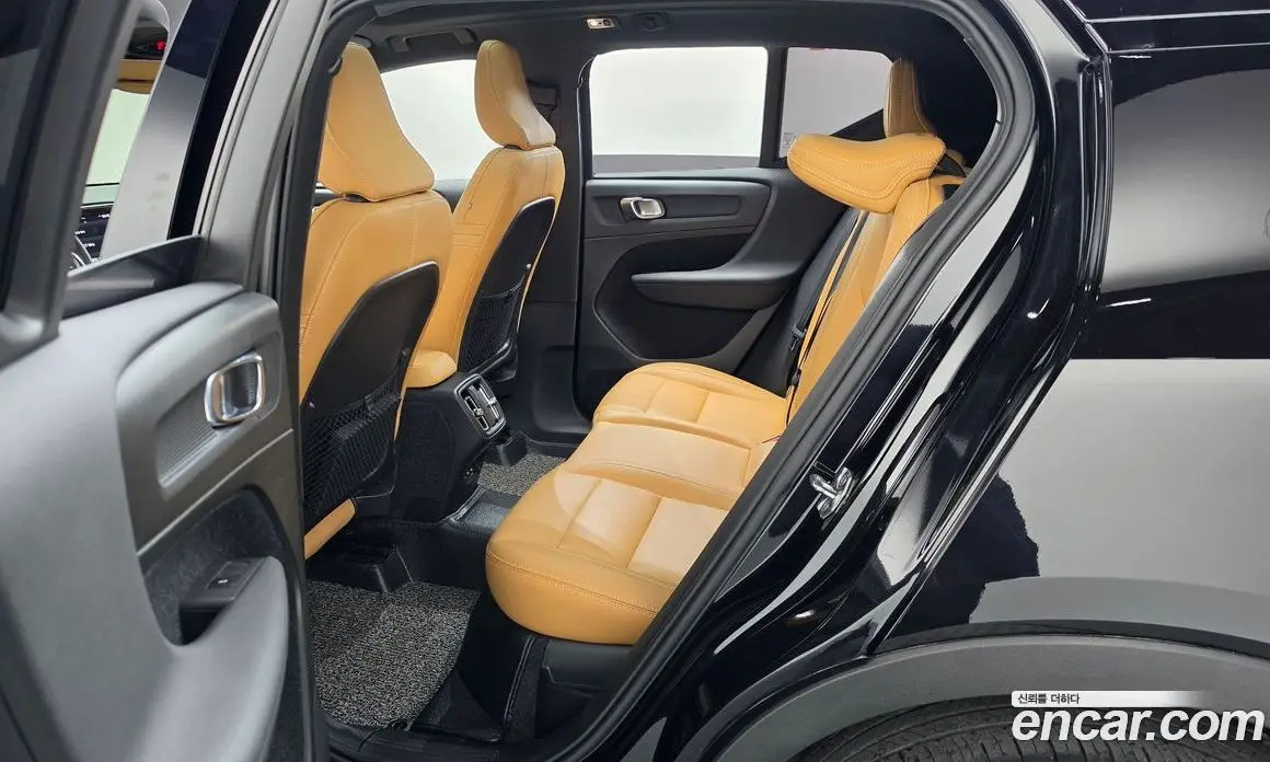 Volvo XC40 2020 2.0 АКПП, фото 17